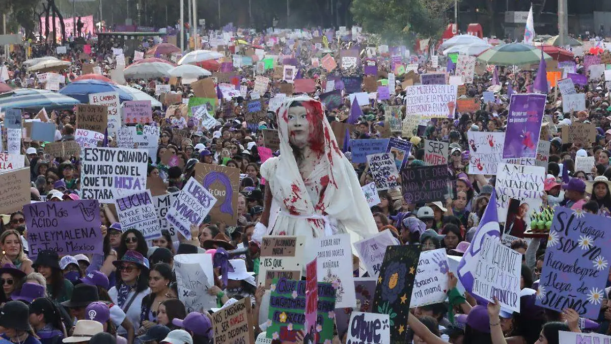 Marcha 8M en CDMX_carteles_01